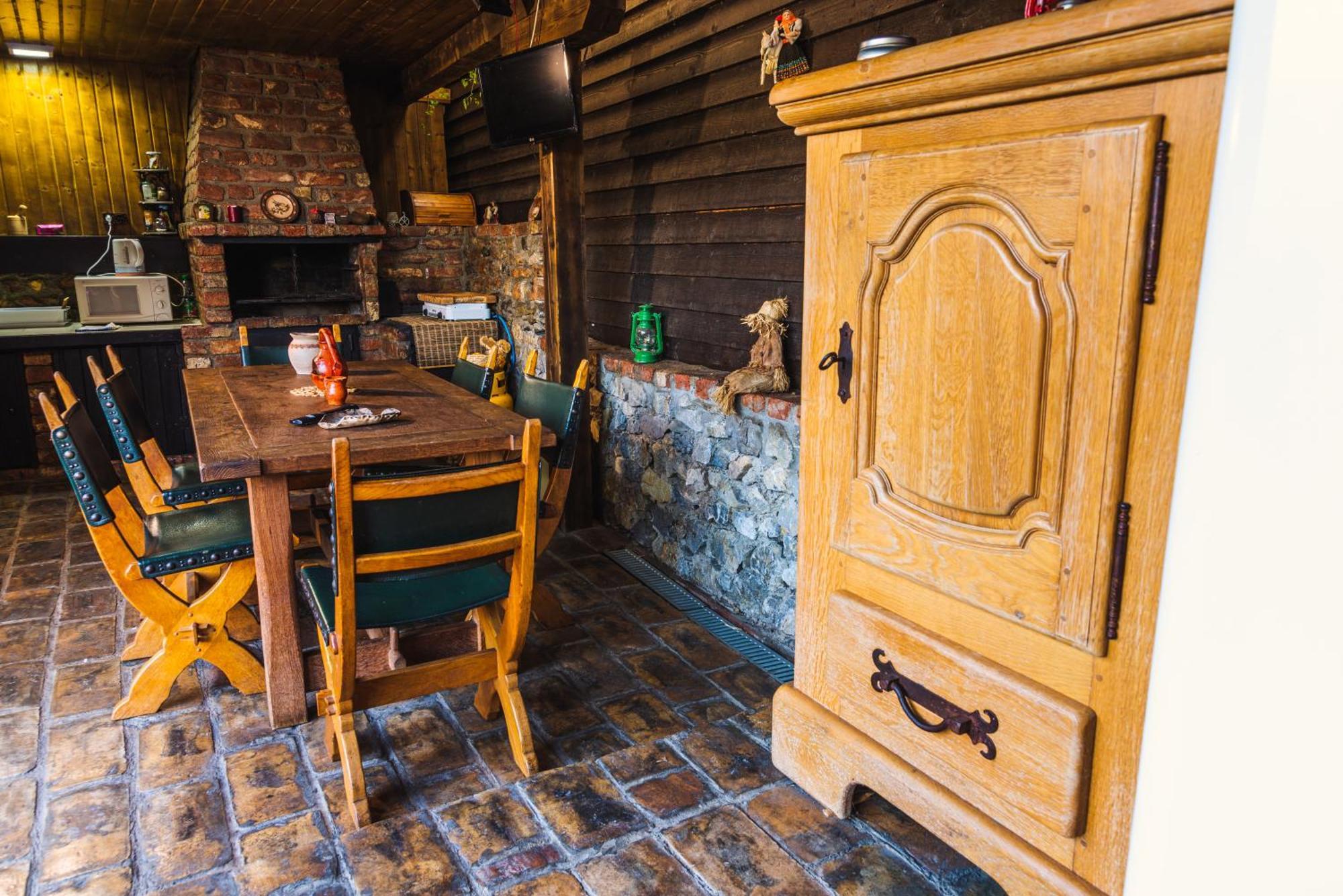 Casa Soseco Hotel Orsova Luaran gambar