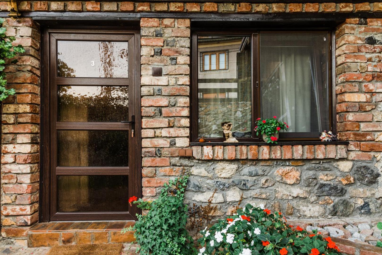 Casa Soseco Hotel Orsova Luaran gambar